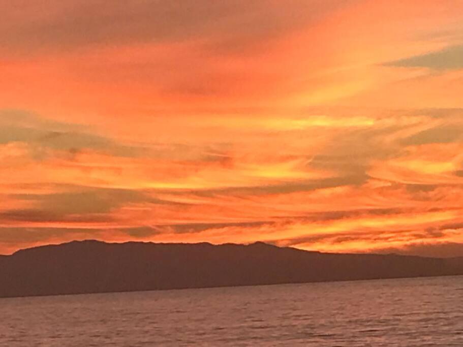 Romantic Coastal Private Room Όξναρντ Εξωτερικό φωτογραφία